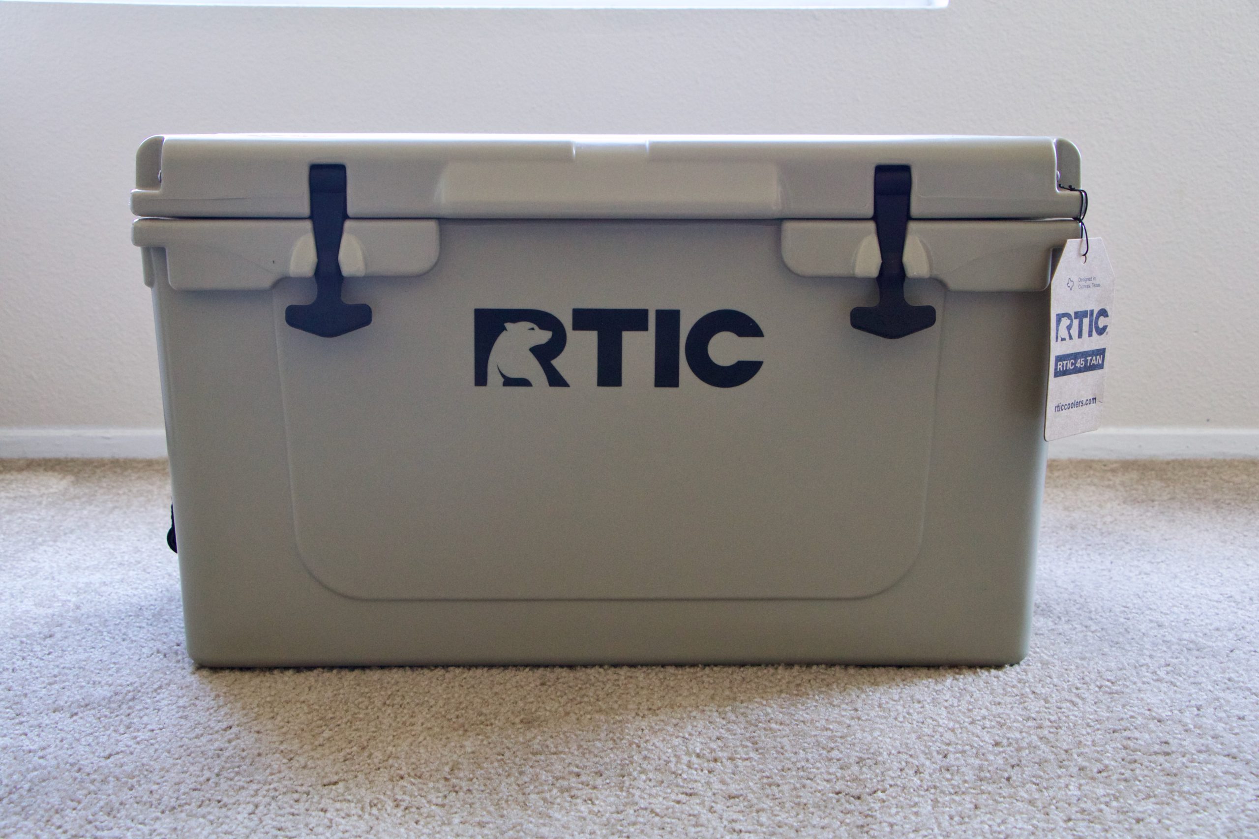 保冷力最強 コスパ最強のクーラーボックス Rtic 45 Hard Cooler K U カリフォルニアの暮らし