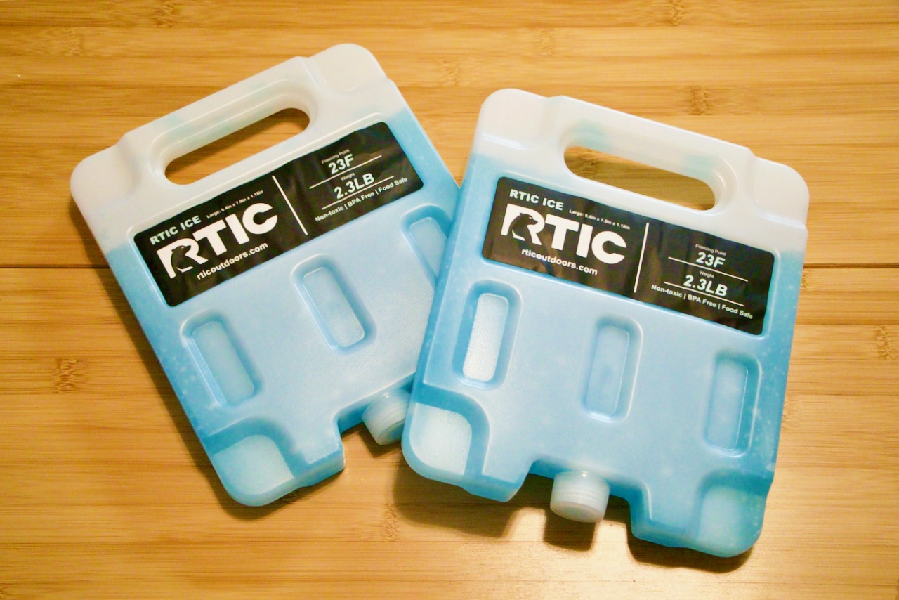 キャンプ用保冷剤 Rtic Ice 2 Pack Large K U カリフォルニアの暮らし